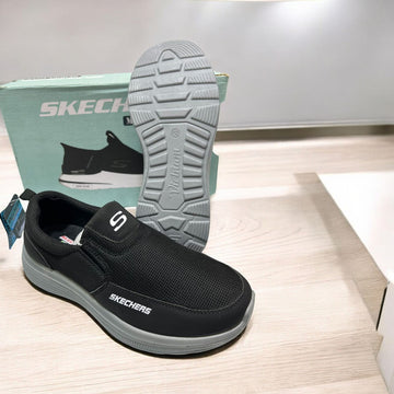 LATEST SKECHER SPORTS SHOES BLACK